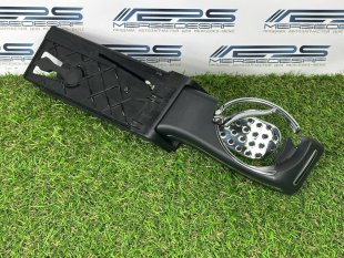 Подстаканник передний правый Maybach W240 57/62 Maybach 57/62 Maybach 57 A2406800214