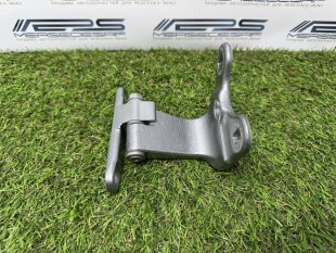Петля двери задняя правая Maybach W240 57/62 Maybach 57/62 Maybach 57 A2407300637