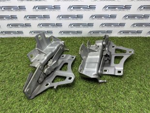 Петли капота Maybach W240 57/62 Maybach 57/62 Maybach 57 A2408800128