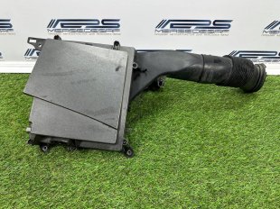 Корпус воздушного фильтра левый Maybach W240 57/62 Maybach 57/62 Maybach 57 A2850900001