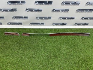 Декоративная накладка торпедо Maybach W240 57/62 Maybach 57/62 Maybach 57 A2406805771