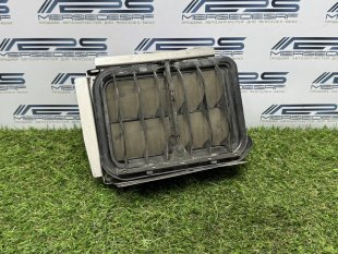 Вентиляционная решетка правая Maybach W240 57/62 Maybach 57/62 Maybach 57 A1718201075