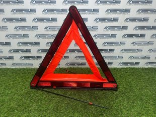 Знак аварийной остановки Mercedes W222 Maybach Maybach S-класс A1718900197
