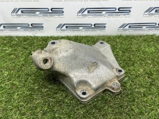 Опора двигателя правая m273 Mercedes X164 GL-Class GL-класс A2722234204