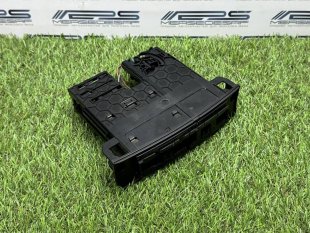 Передняя пепельница Mercedes X164 GL-Class GL-класс A1648100130