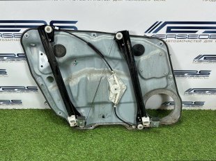 Стеклоподъемник передний правый Mercedes X164 GL-Class GL-класс A1647201679