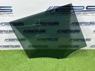 Стекло заднее правое Mercedes X164 GL-Class GL-класс A1647351010