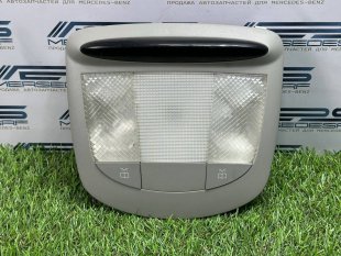 Плaфoн оcвещeния caлона задний Mercedes X164 GL-Class GL-класс A1648200423