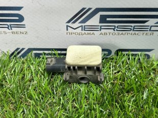 Датчик удара Mercedes X164 GL-Class GL-класс A0038202926