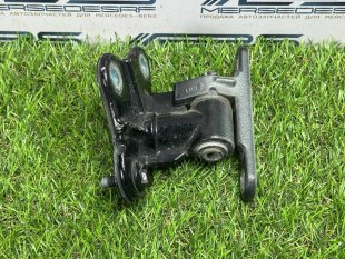 Петля двери задняя левая Mercedes X164 GL-Class GL-класс A2517300537