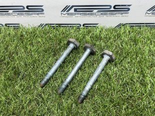 Болт крепления рулевого редуктора Maybach W240 57/62 Maybach 57/62 Maybach 57 A1409906101