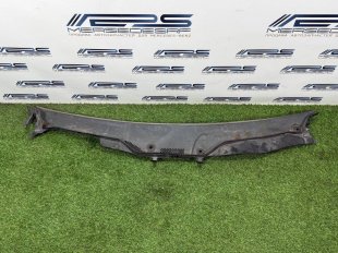 Жабо Mercedes X164 GL-Class GL-класс A1648300228