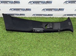 Обшивка средней стойки правая Mercedes W222 Maybach S-класс A2226900425
