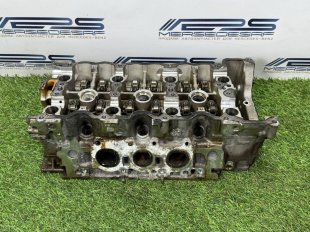 Головка блока цилиндров правая Mercedes W222 Maybach S-класс A2760102513