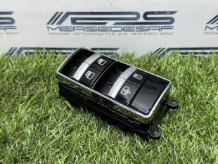 Блок управления стеклоподъемниками задний Mercedes W221 S-Class S-класс A2218709410