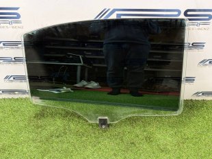Стекло задней правой двери Mercedes W221 S-Class S-класс A2217301818
