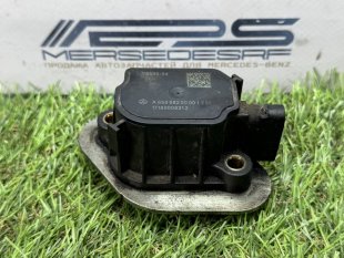 Клапан изменения фаз ГРМ m656 Mercedes W222 S-Class S-класс A6569820100