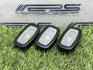 Плафон подсветки салона Мerсеdеs W222 S-Class S-класс A0009069904