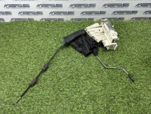 Замок двери передний правый Mercedes X164 GL-Class GL-класс A1647202035