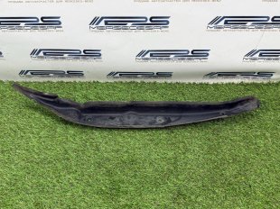 Водосток переднего крыла левый Mercedes X164 GL-Class GL-класс A1648890325