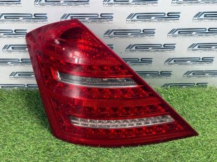 Фонарь задний левый рестайлинг Mercedes W221 S-Class S-класс A2218201364