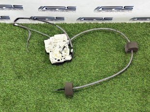 Замок сдвижной двери правый Mercedes W447 Vito V-класс A4477308401