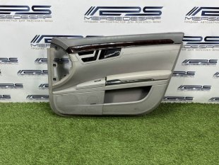 Обшивка двери передняя правая Mercedes W221 S-Class S-класс A2217202479