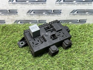 Блок предохранителей Mercedes W447 Vito V-класс A4479060400