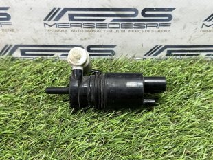 Насос омывателя стекла Mercedes X164 GL-Class GL-класс A1648690321