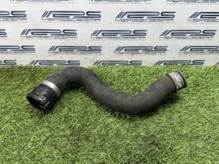 Патрубок радиатора верхний Mercedes W447 Vito V-класс A4475010482