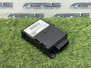 Блок управления солнечной панелью Maybach W240 57/62 Maybach 57/62 Maybach 57 A2118207589