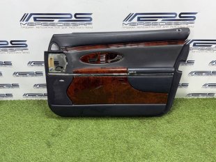 Обшивка передней правой двери Maybach W240 57/62 Maybach 57/62 Maybach 57 A2407204670