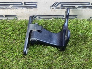 Петля двери задняя правая Maybach W240 57/62 Maybach 57/62 Maybach 57 A2407300837