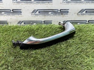 Ручка двери левая Mercedes X164 GL-Class GL-класс A1647600570