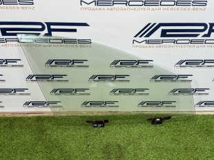 Стекло переднее правое Mercedes W251 R-Class R-класс A2517200218