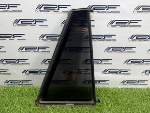Форточка кузова задняя правая Mercedes W251 R-Class R-класс A2517300855