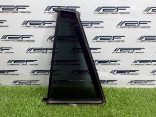 Форточка кузова задняя правая Mercedes W251 R-Class R-класс A2517301155