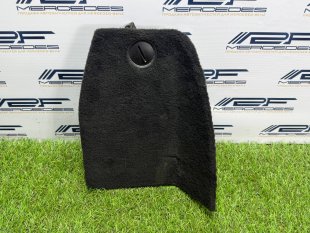Крышка обшивки багажника правая Mercedes W251 R-Class R-класс A2516900427