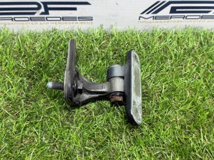 Петля двери передняя левая Mercedes W251 R-Class R-класс A2517200137