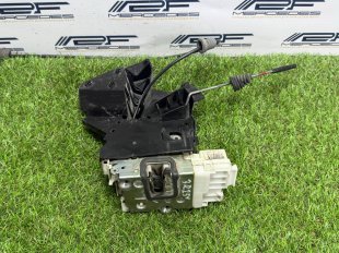 Замок двери задний правый Mercedes W251 R-Class R-класс A2517300635