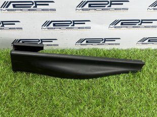 Накладка салазок левого сиденья Mercedes W251 R-Class R-класс A2519191920