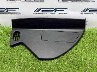 Накладка передней консоли Mercedes W251 R-Class R-класс A2516890208