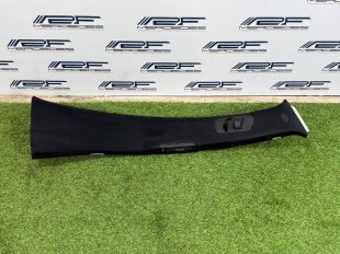 Обшивка центральной стойки правая Mercedes W251 R-Class R-класс A2516908025