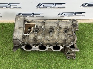 Головка блока цилиндров левая Mercedes W251 R-Class R-класс A2720101201