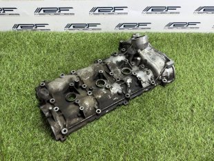 Крышка клапанная правая m272 Mercedes R-Class R-класс A2720160105