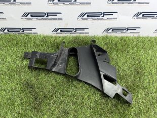Кронштейн переднего бампера левый Land Rover Range Rover Velar Range Rover Velar LR093494