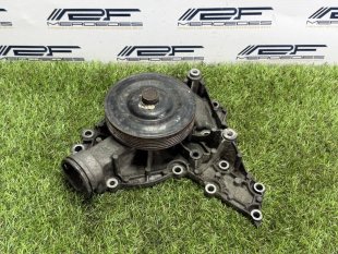 Помпа m272 Mercedes W251 R-Class R-класс A2722000901