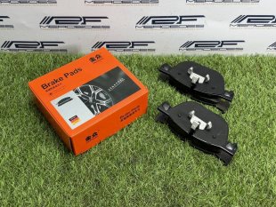 Комплект передних тормозных колодок BMW 34116852253 1 серия 34116852253