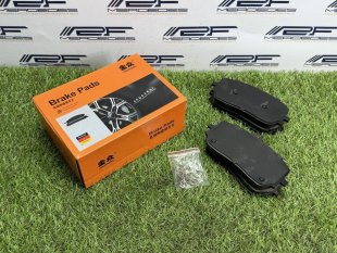 Комплект задних тормозных колодок Mercedes A0004204002 E-Class E-класс A0004204002