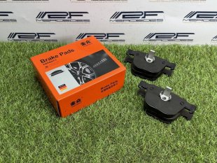 Комплект задних тормозных колодок BMW 34216768471 1 серия 34216768471